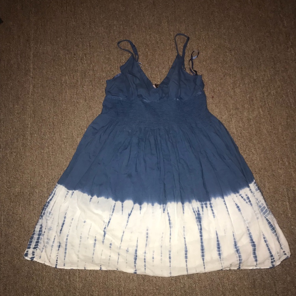 Dress 👗 blue and white
